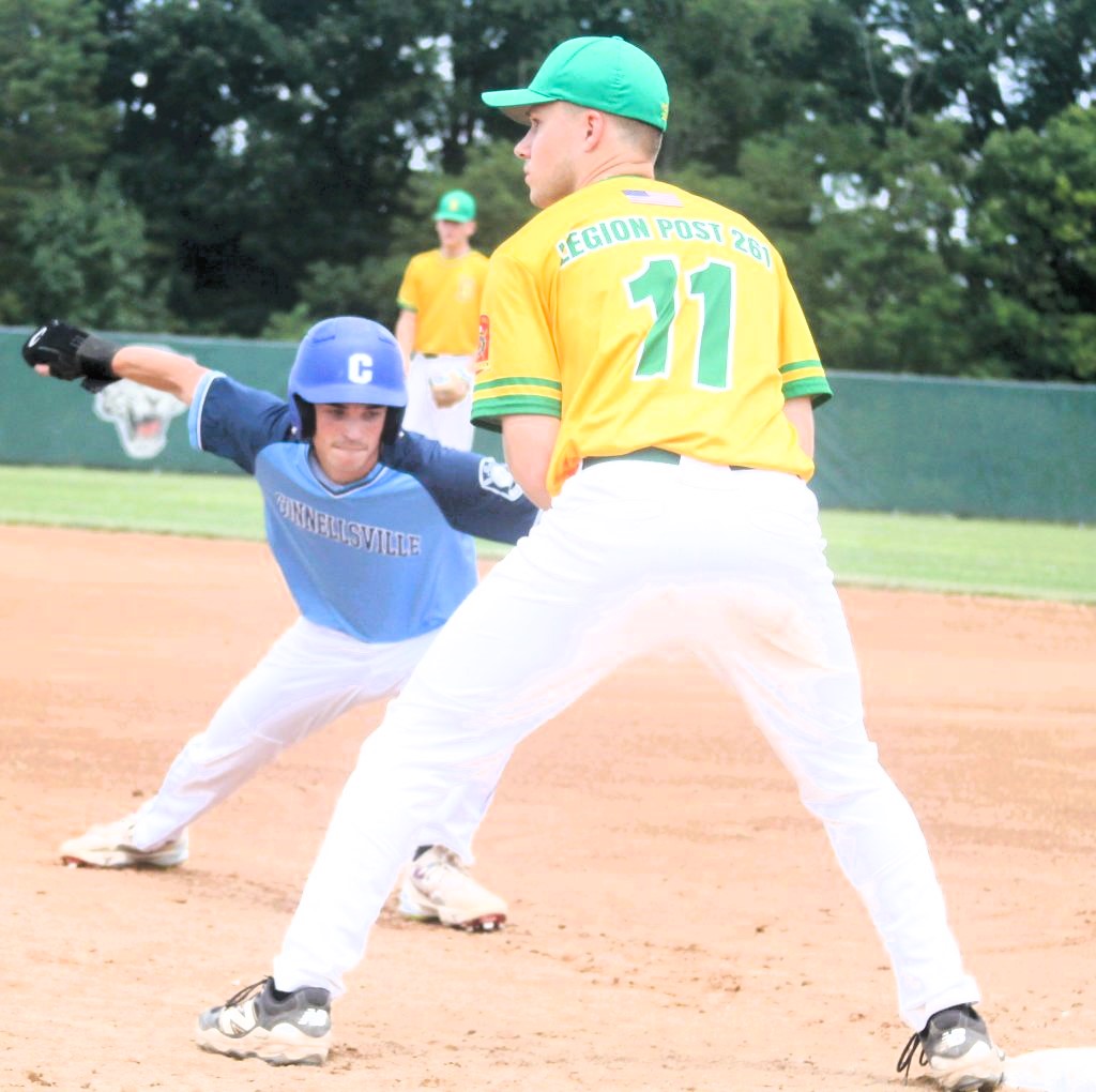 Hopwood edges Charleroi in FCBL showdown